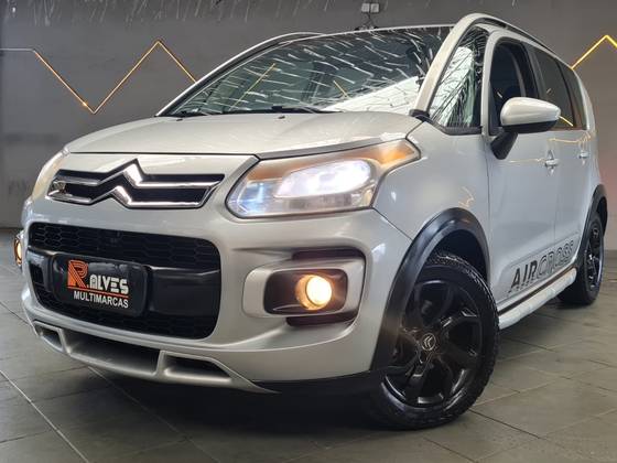 CITROËN AIRCROSS 1.6 GLX 16V FLEX 4P AUTOMÁTICO
